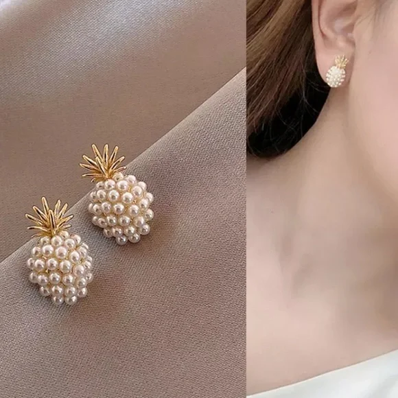 Pearl Gold Plated Stud Earrings - Picture 5 of 6